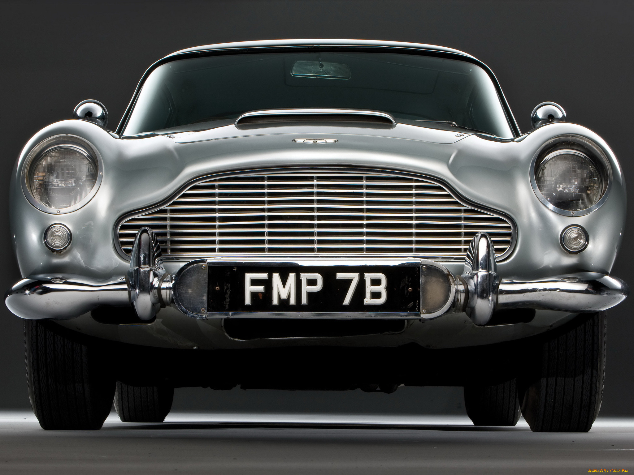 , aston, martin